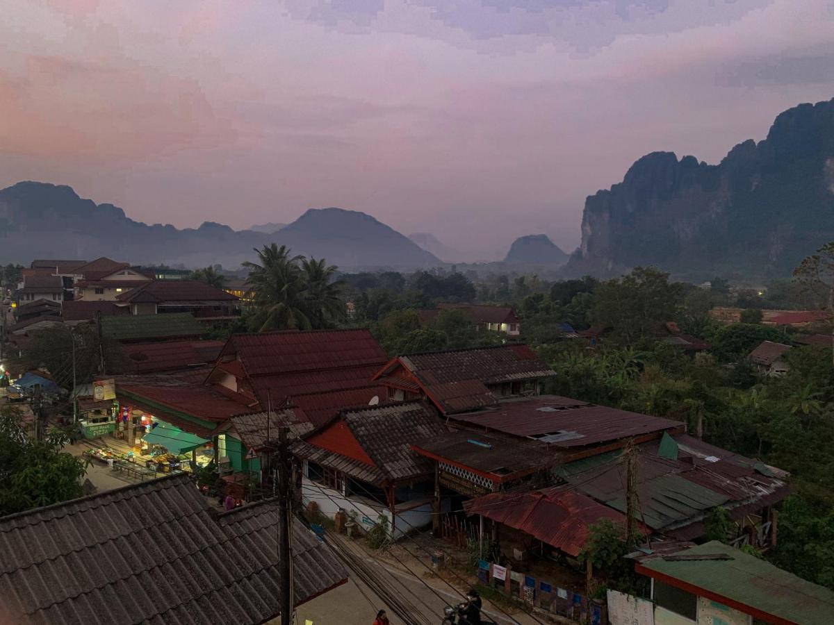 Bountang Mountain View Riverside Hotel Vang Vieng Ngoại thất bức ảnh