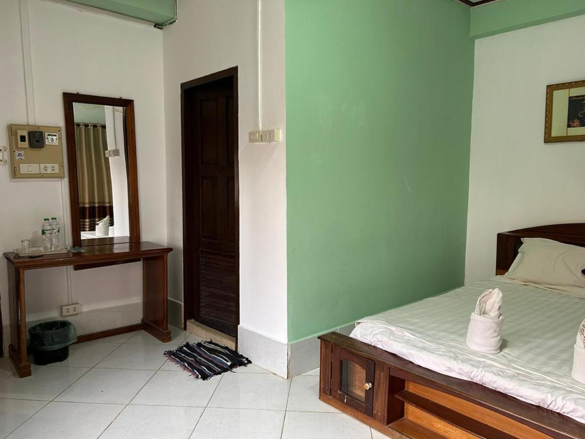 Bountang Mountain View Riverside Hotel Vang Vieng Ngoại thất bức ảnh