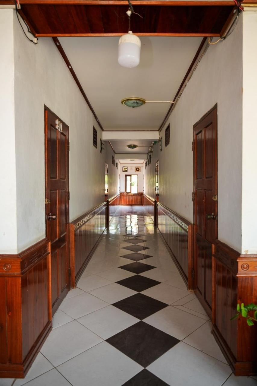 Bountang Mountain View Riverside Hotel Vang Vieng Ngoại thất bức ảnh